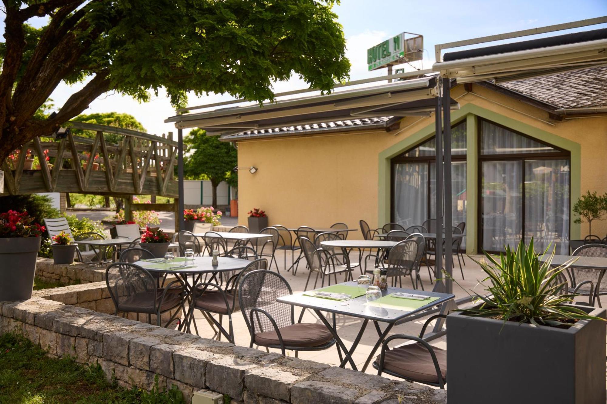 Hotel-Restaurant Le Calice Du Gevaudan - A75 Banassac Luaran gambar