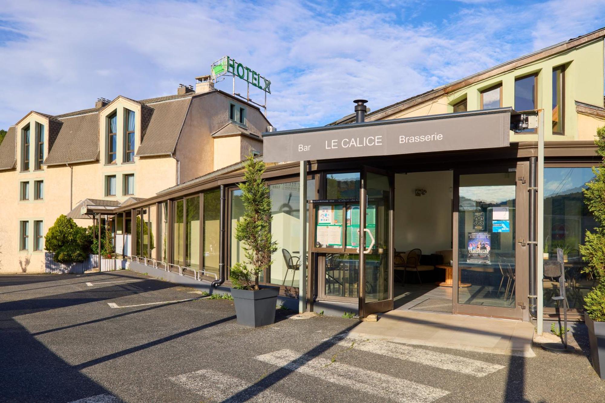 Hotel-Restaurant Le Calice Du Gevaudan - A75 Banassac Luaran gambar